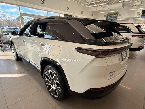 2025 Jeep Wagoneer S Limited