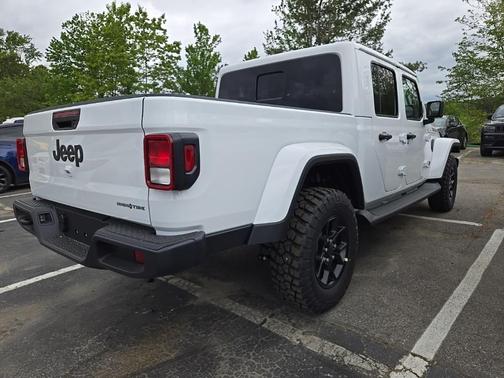 2025 Jeep Gladiator Sport