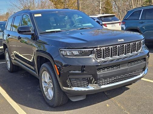 Diamond Black 2026 Jeep Grand Cherokee L Laredo