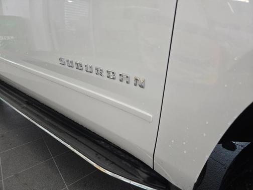 2017 Chevrolet Suburban Premier