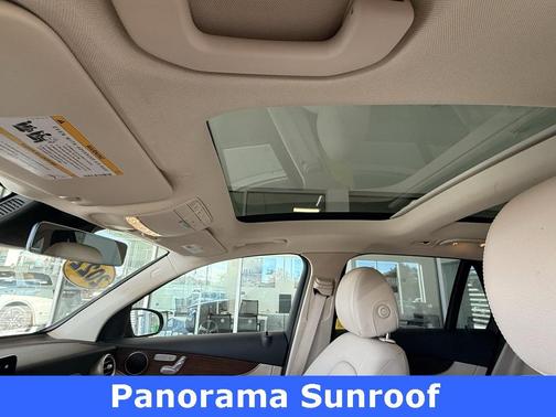 2022 Mercedes-Benz GLC 300 Base 4MATIC