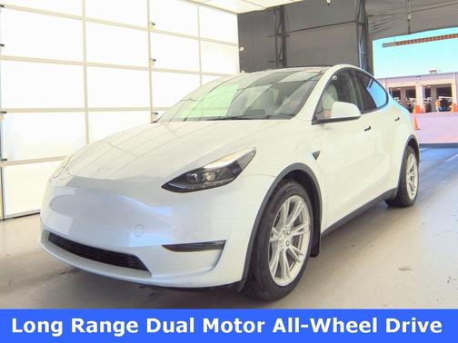 2023 Tesla Model Y Long Range
