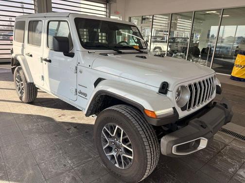 2024 Jeep Wrangler Sahara