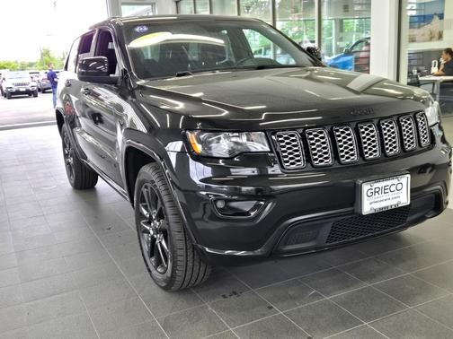 2018 Jeep Grand Cherokee Altitude