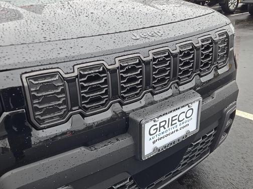 2026 Jeep Cherokee LAREDO/LIMITED