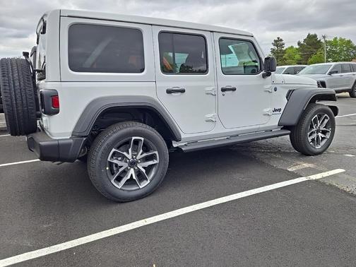 2025 Jeep Wrangler 4xe Sport