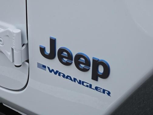 2025 Jeep Wrangler 4xe Sport