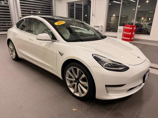2019 Tesla Model 3 Long Range