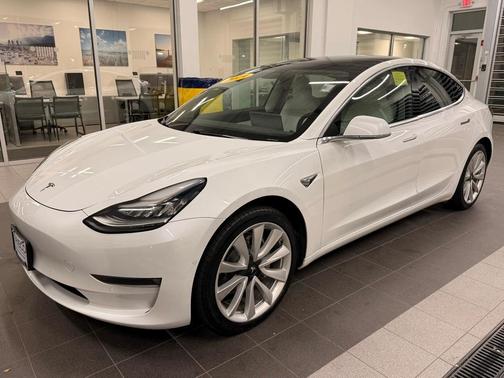 2019 Tesla Model 3 Long Range