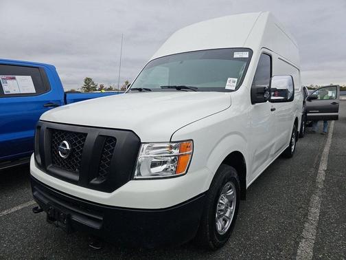 2021 Nissan NV Cargo NV2500 HD SV V6/SV V8