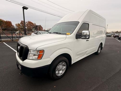 2021 Nissan NV Cargo NV2500 HD SV V6/SV V8