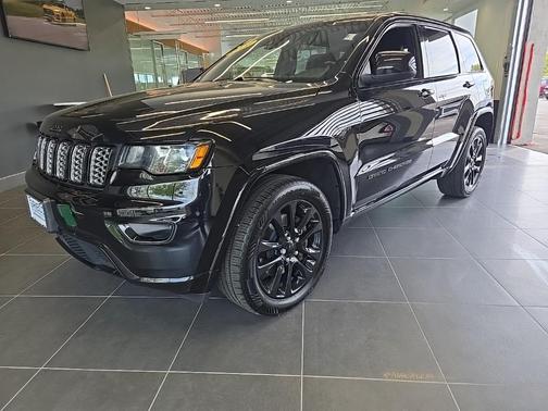 2021 Jeep Grand Cherokee Laredo X