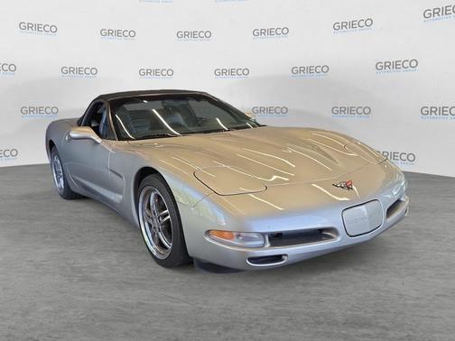 2001 Chevrolet Corvette 