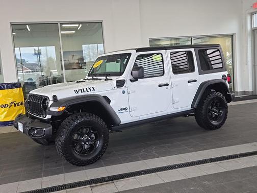 2025 Jeep Wrangler 4xe Sport