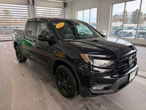 2025 Honda Ridgeline Black Edition