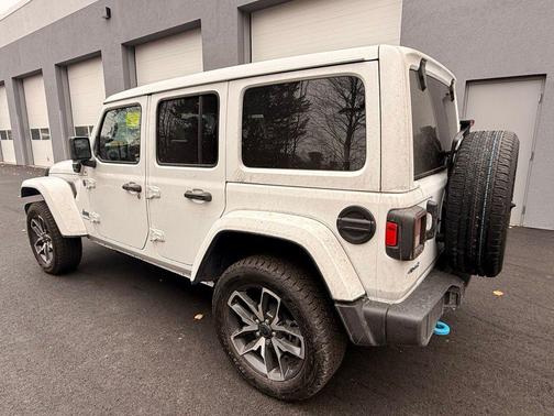 2024 Jeep Wrangler 4xe Sport