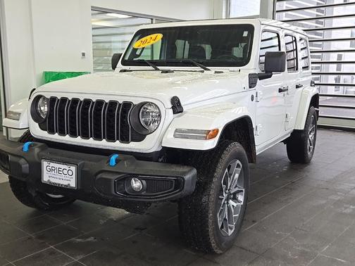 2024 Jeep Wrangler 4xe Sport