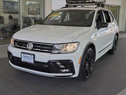 2021 Volkswagen Tiguan 2.0T SE R-Line Black
