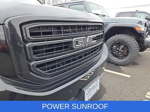 Onyx Black 2019 GMC Yukon SLT Standard Edition