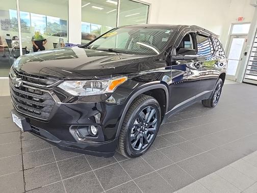 2021 Chevrolet Traverse RS