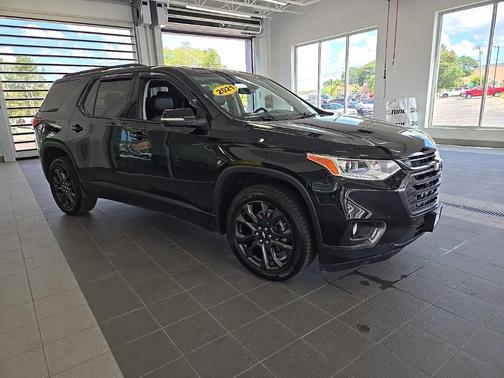2021 Chevrolet Traverse RS