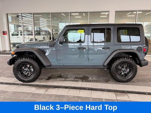 2025 Jeep Wrangler 4xe Sport