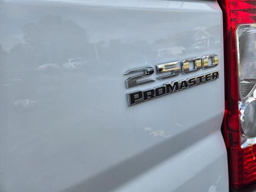 2023 RAM ProMaster 2500 Base