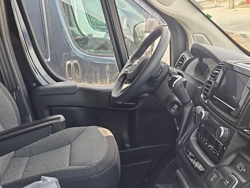 Black Clearcoat 2026 RAM ProMaster 1500 Base