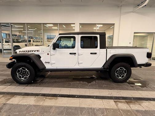 2023 Jeep Gladiator Mojave