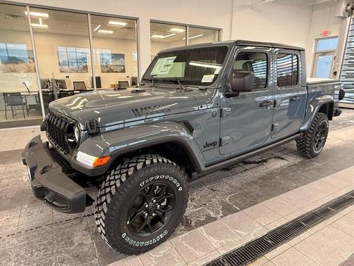 2026 Jeep Gladiator Sport