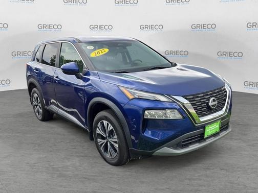 2022 Nissan Rogue SV