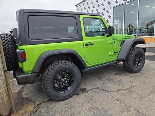 2025 Jeep Wrangler Sport