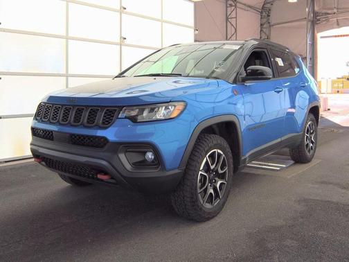 2024 Jeep Compass Trailhawk