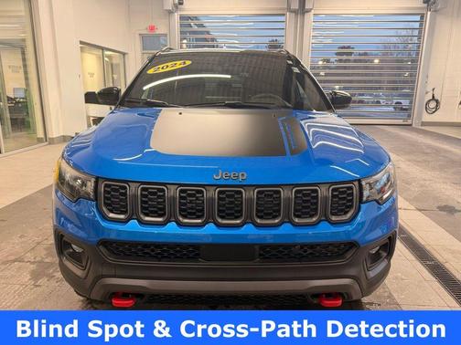 2024 Jeep Compass Trailhawk