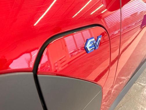 2023 Subaru Solterra Premium