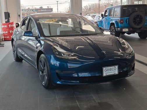 Blue 2023 Tesla Model 3 Base