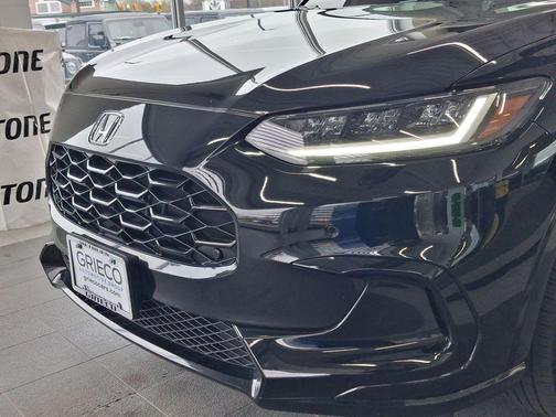 Crystal Black Pearl 2024 Honda HR-V EX-L