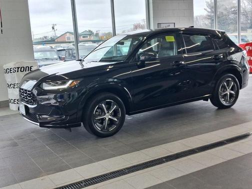 Crystal Black Pearl 2024 Honda HR-V EX-L