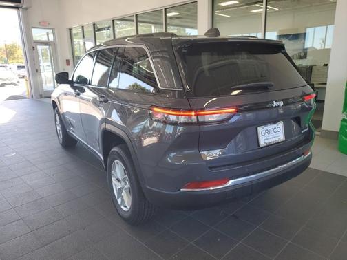 2025 Jeep Grand Cherokee Laredo X