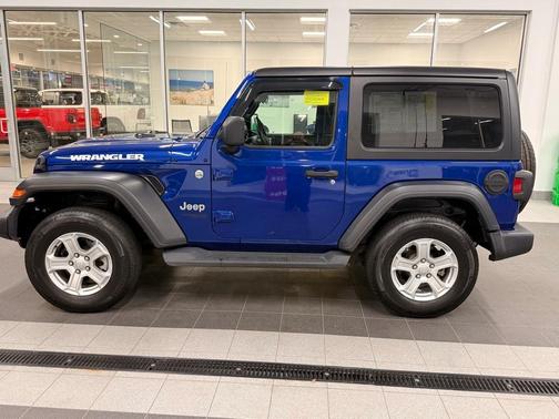 2020 Jeep Wrangler Sport