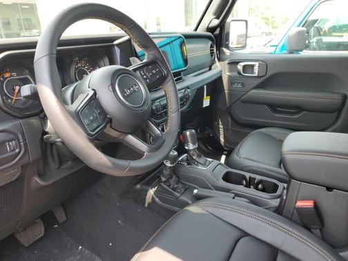 2025 Jeep Wrangler Rubicon 392