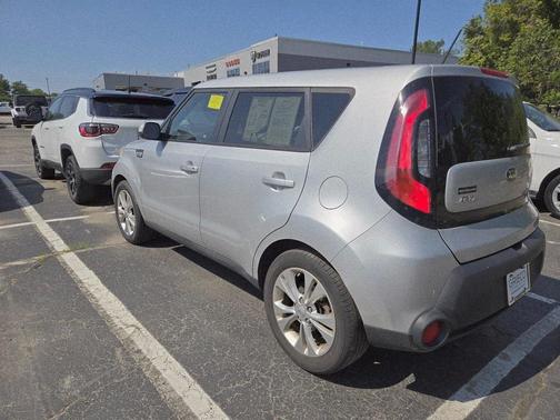 2015 Kia Soul +
