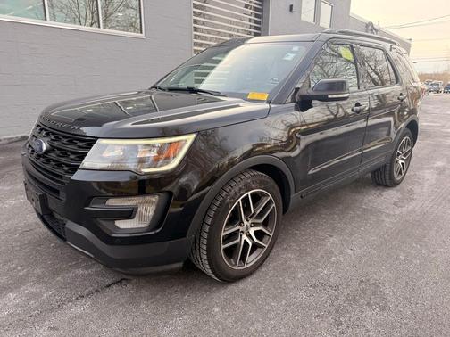 2017 Ford Explorer sport