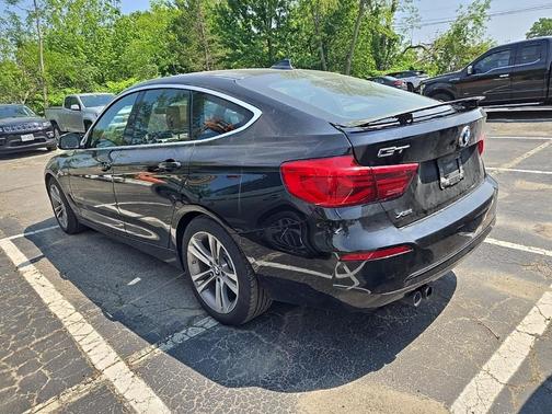 2018 BMW 330 Gran Turismo i xDrive