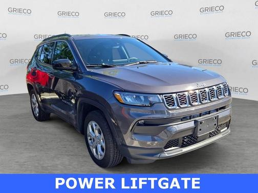 2024 Jeep Compass Latitude