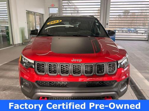 2024 Jeep Compass Trailhawk