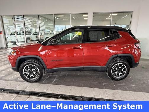2024 Jeep Compass Trailhawk