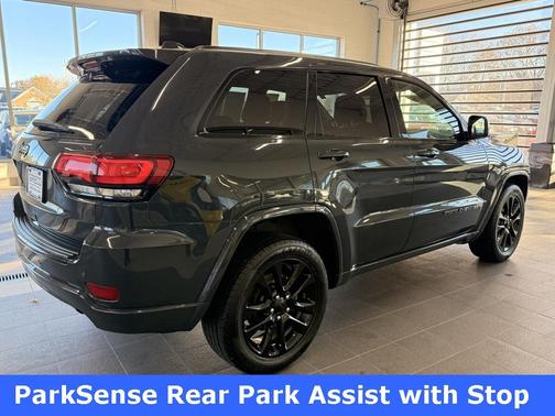 2018 Jeep Grand Cherokee Altitude