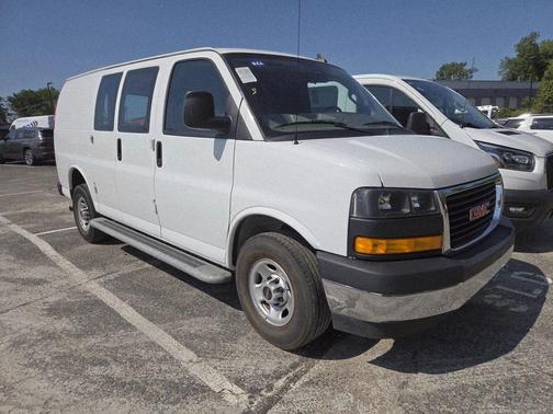 2023 GMC Savana 2500 Work Van