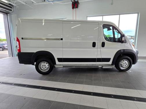 2023 RAM ProMaster 2500 Base